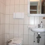 洛茵德尔公寓酒店 公寓 *